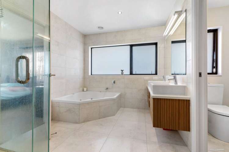 33 Glen Bay Close Pinehill_14