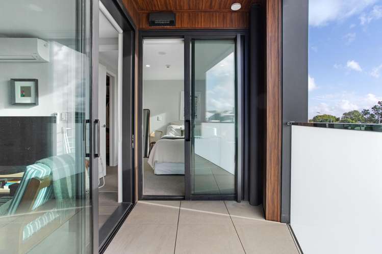 302/1 Enfield Street Mount Eden_12