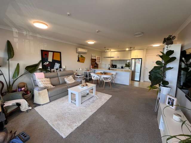 Kensington Park Apartment