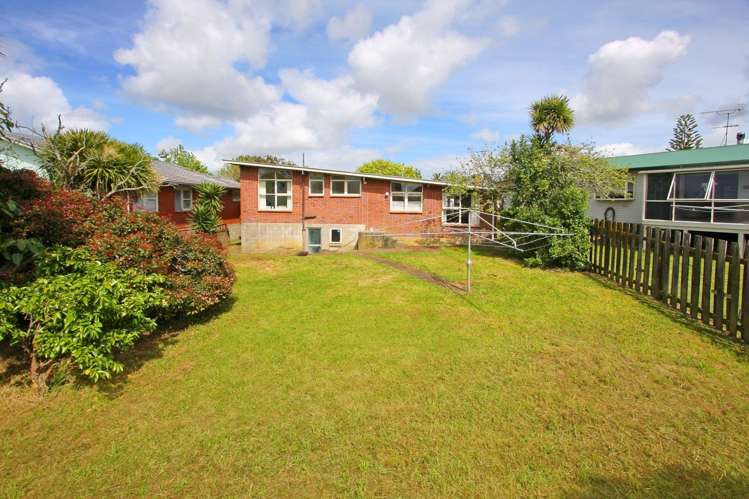 43 La Trobe Street Pakuranga Heights_1