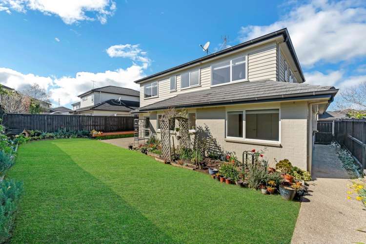 8 Pickaberry Avenue_2