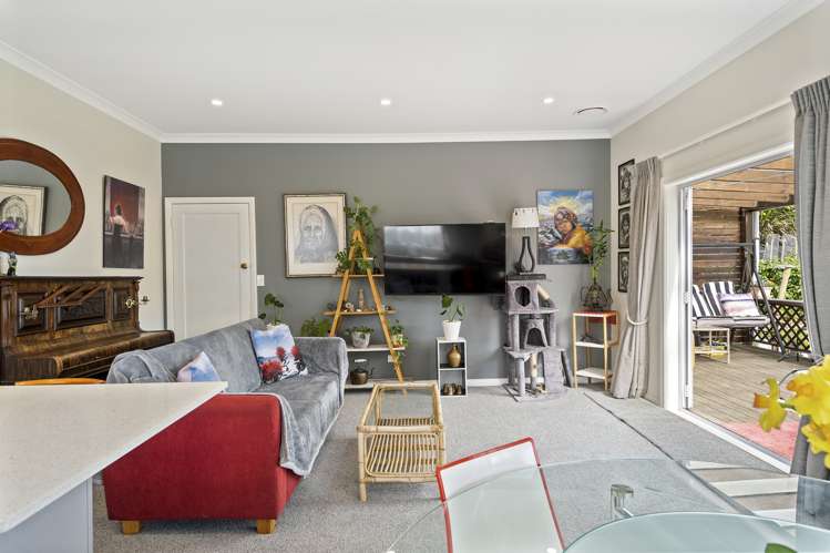 100 Macfarlane Street Hamilton East_11