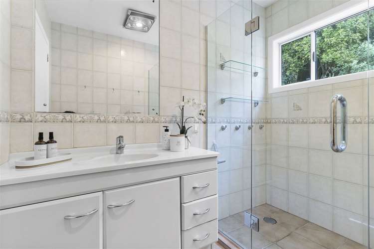 73 Saffron Street Birkdale_18