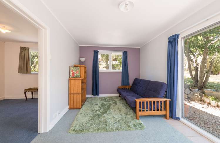 102 Whitby Road Wakefield_11