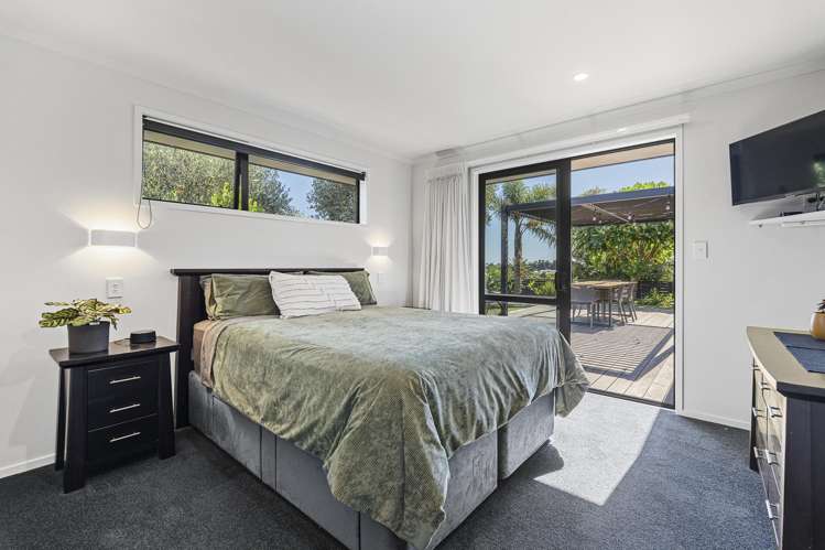 5 Cessna Lane Glen Avon_13