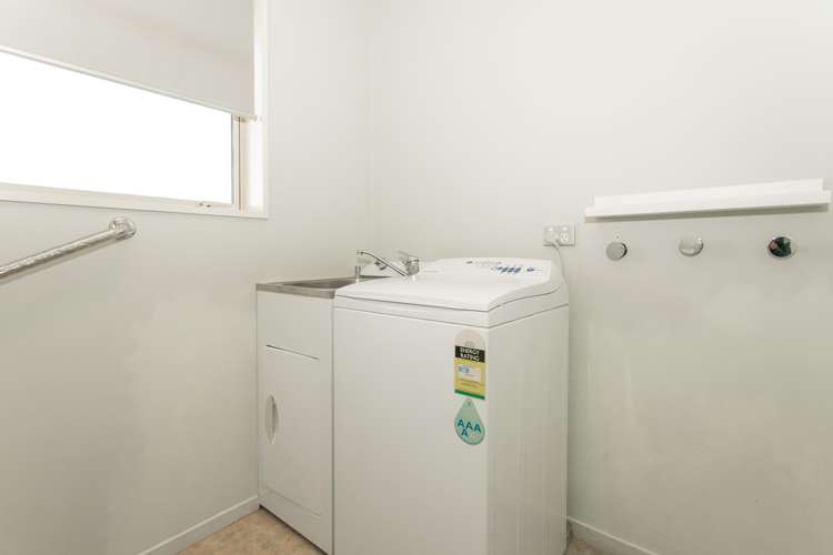 1e Kermode Street Ashburton_13