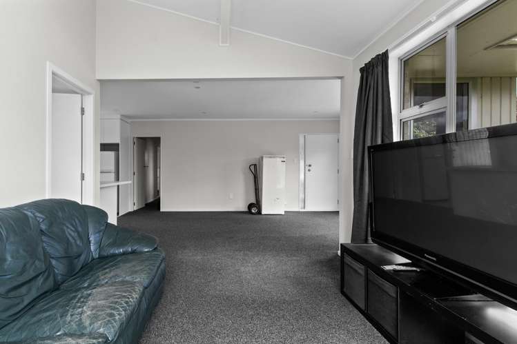 112 Arnold Street 1093_9
