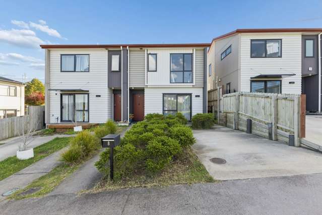 This signature-built house is waiting for you
