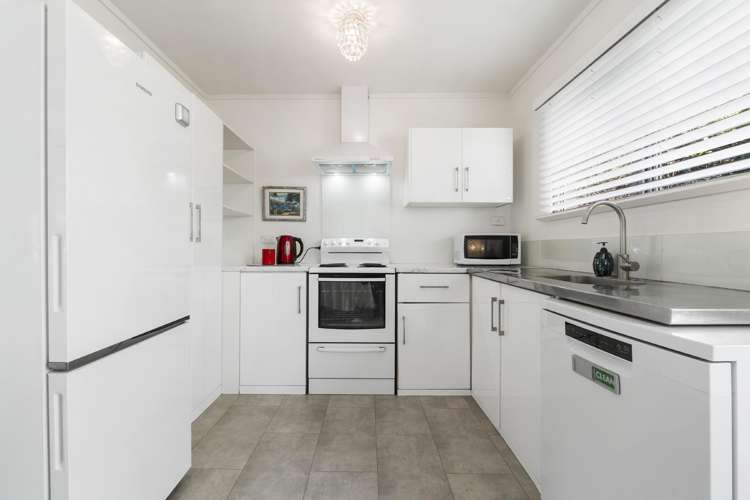 2/54 Finch Street Western Springs_4