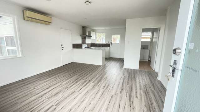 2/5 Lynton Road Mount Wellington_2