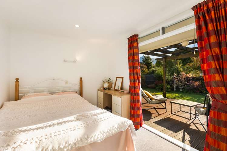 202 Stone Street Wanaka_10