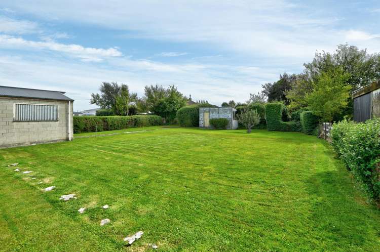 4 River Street Mataura_21