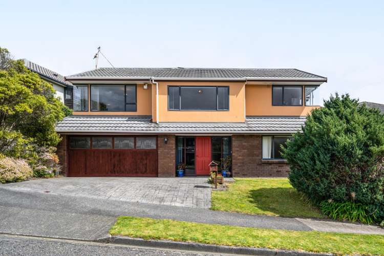 5 Longmont Terrace Churton Park_20