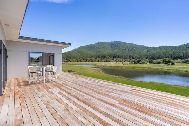 64 St Andrews Drive Pauanui_25