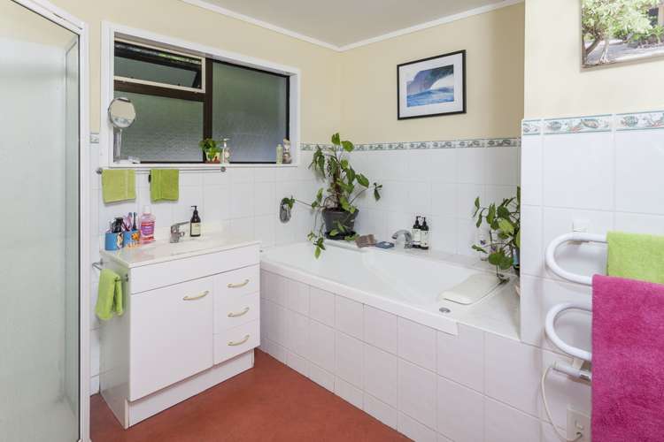 7 Aileen Place Whangamata_20