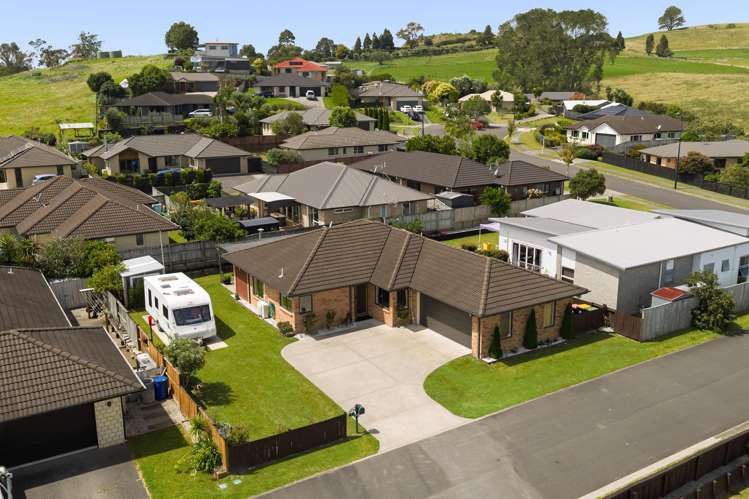 4 Gina Way Welcome Bay_14