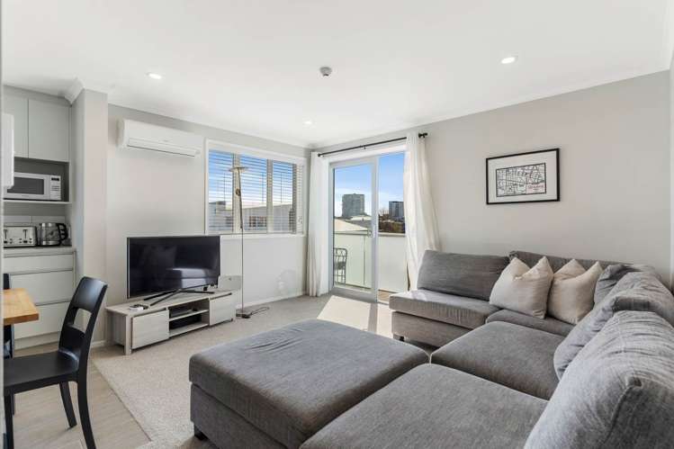 10/6 Fleet Street Eden Terrace_3