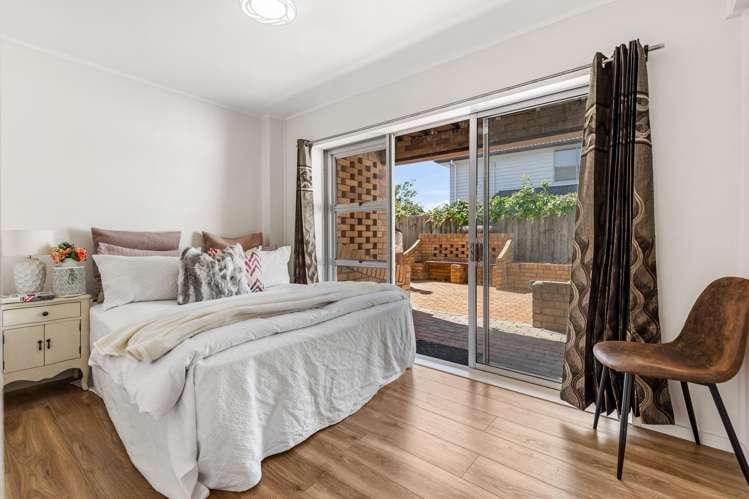 1/100 Titirangi Road New Lynn_24