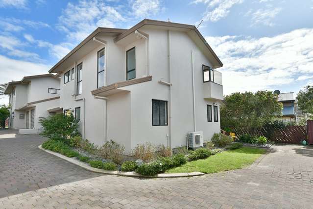 2/3 Marie Avenue Red Beach_4