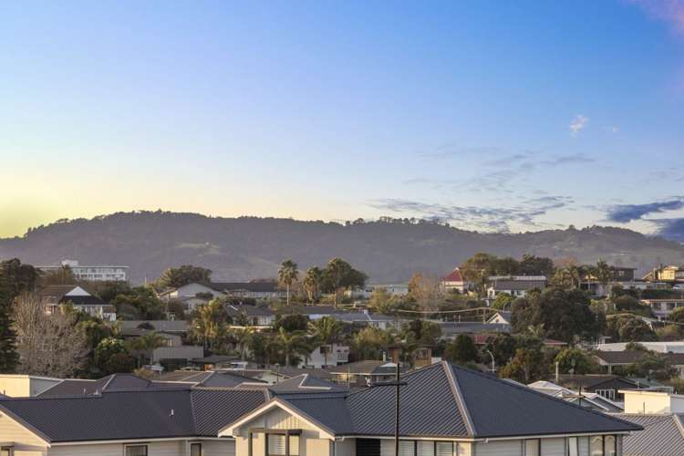 22 Symes Drive Red Beach_16