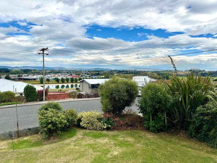 13 Lowestoft Street Balclutha_16