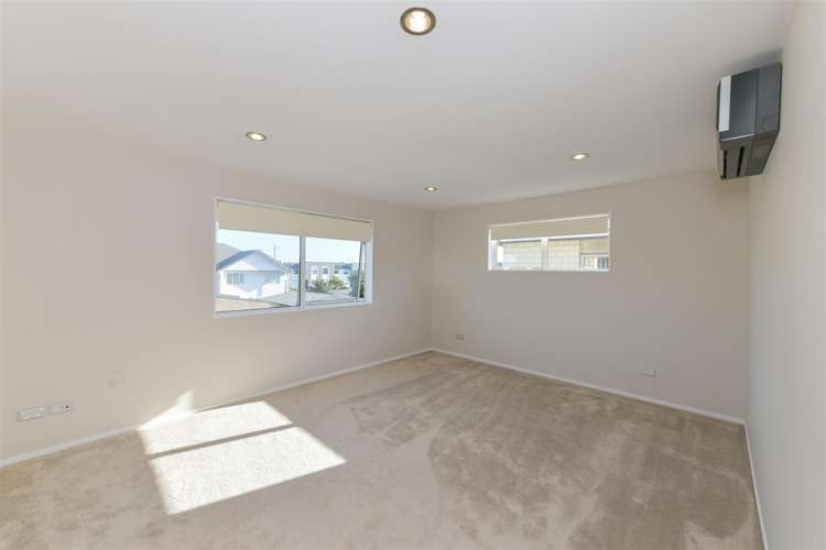 45 Rosewell Crescent Flat Bush_14