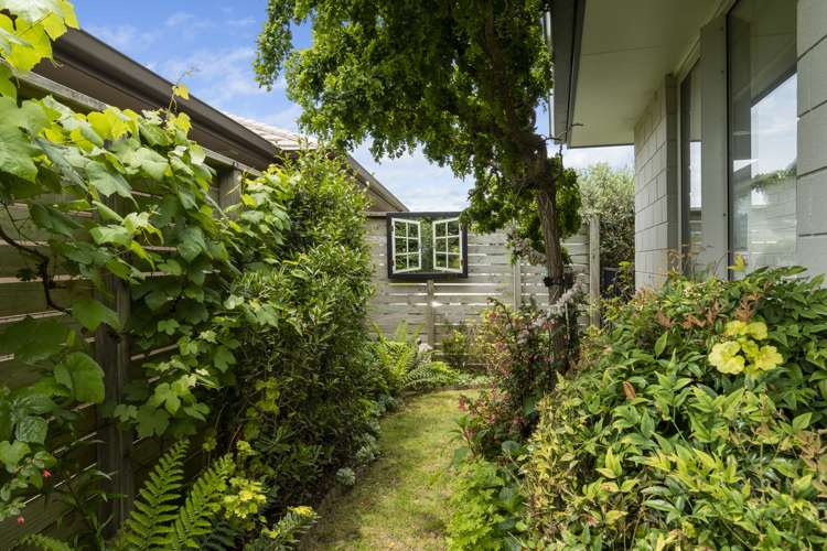 6 Capstan Close Pyes Pa_20