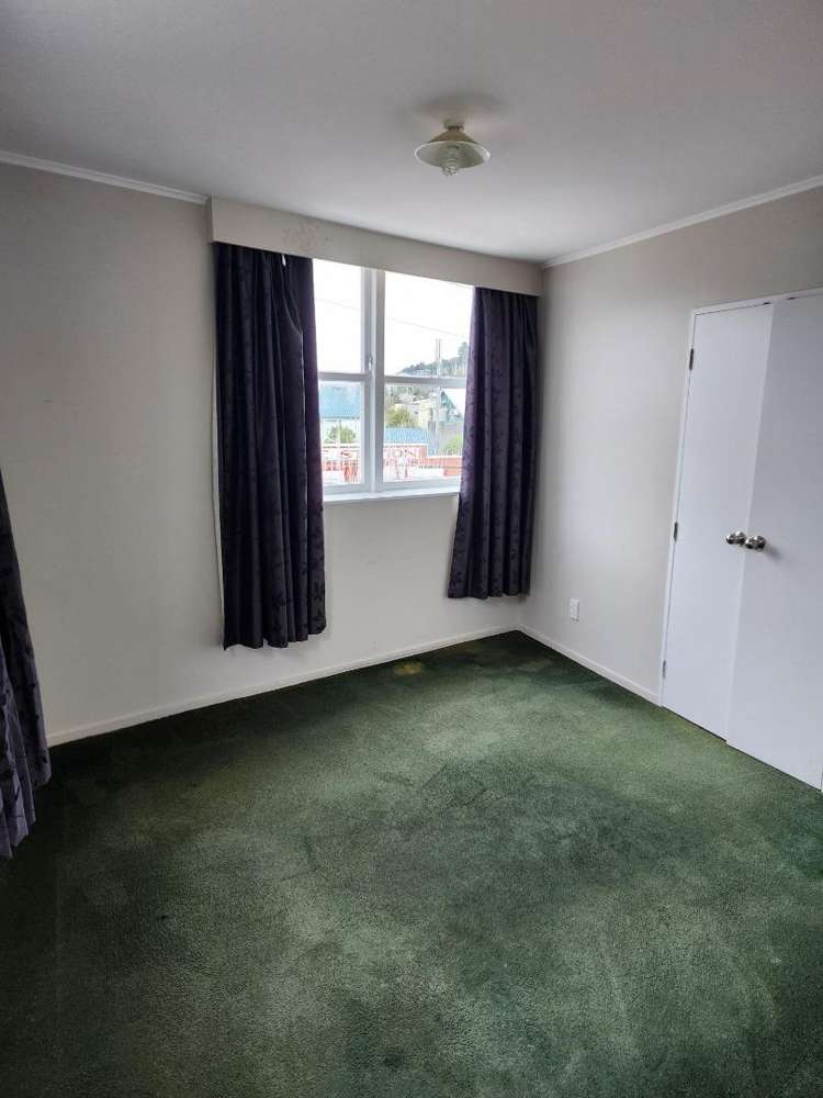 48A (Upstairs) Cleveland Street 1259_3