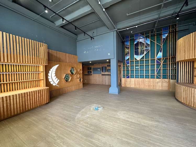Unit D/2 Queen Street Auckland Central_2