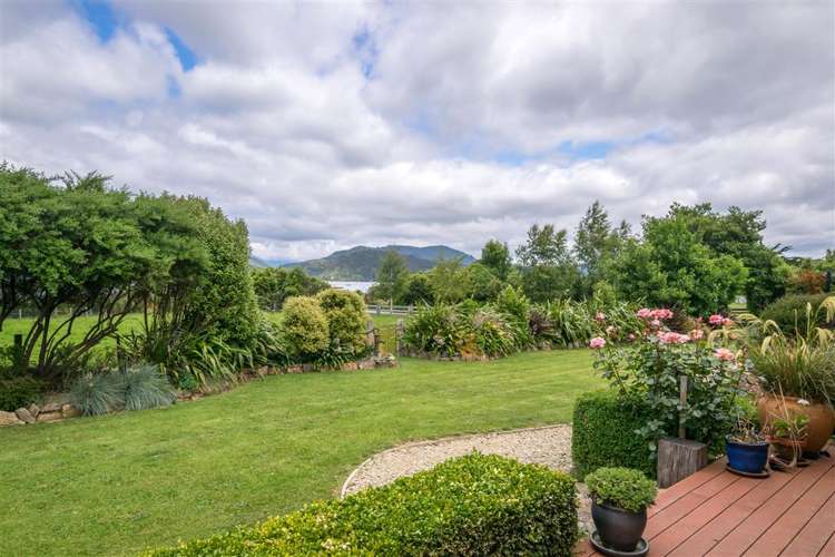 5788 Kenepuru Road Kenepuru Sound_28