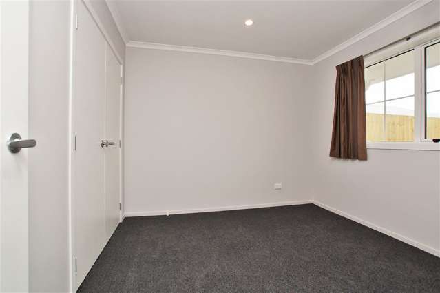 14 Queens Park Crescent Frankton_4