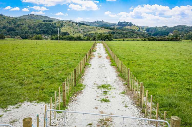 331 West Coast Road Makarau_14