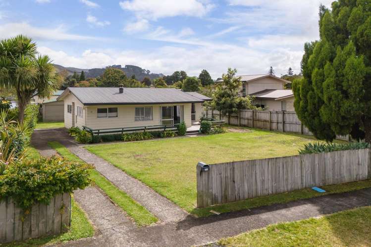 79 Barry Road_0