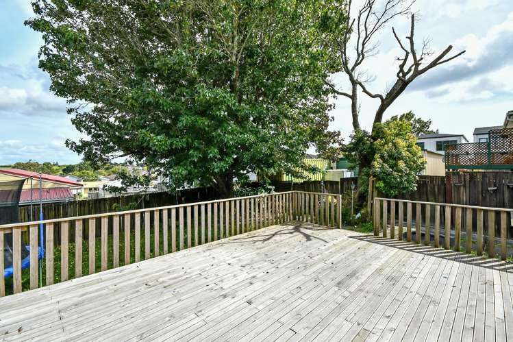 13 Lismore Place Papatoetoe_2