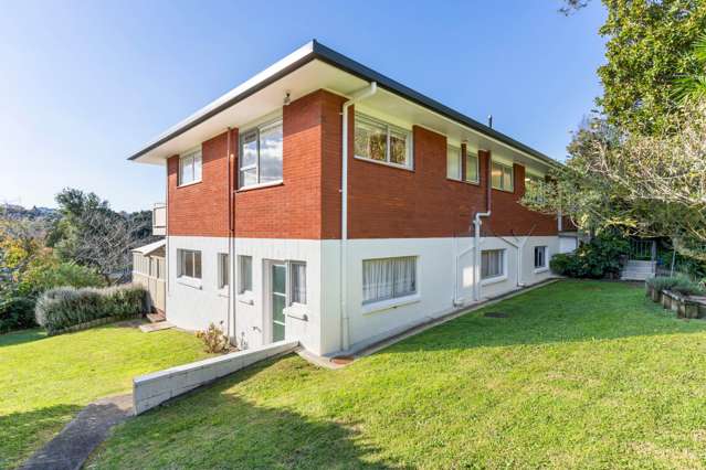 56 Mayfair Crescent Mairangi Bay_4