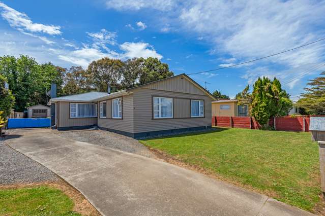 8 Hulke Street Foxton_3