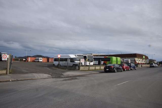 25, 29, 33 Eye St and 35 Eye St and 65, 71 and 77 Nith St, 138 Tweed St West Invercargill_3