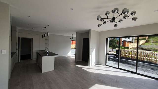 8 Pacific Heights Road Orewa_2