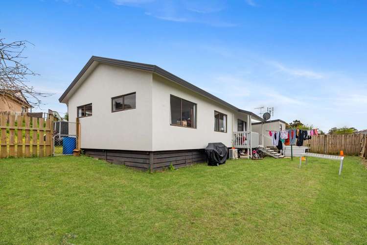16 Southview Place Wattle Downs_1