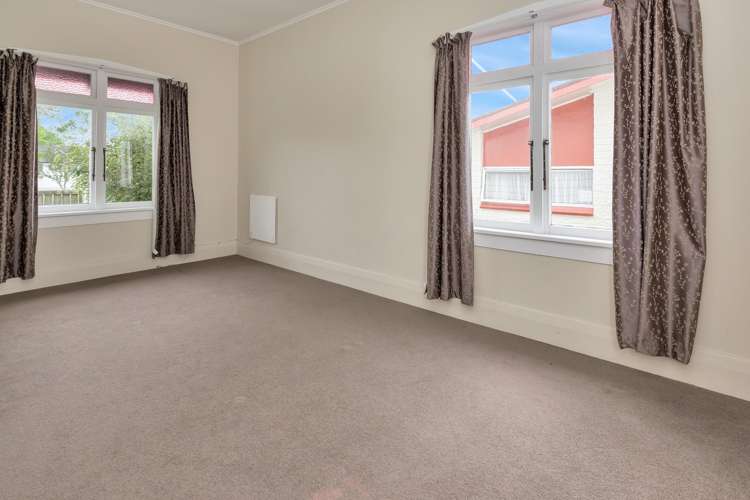 27 Western Hills Drive Kensington_10