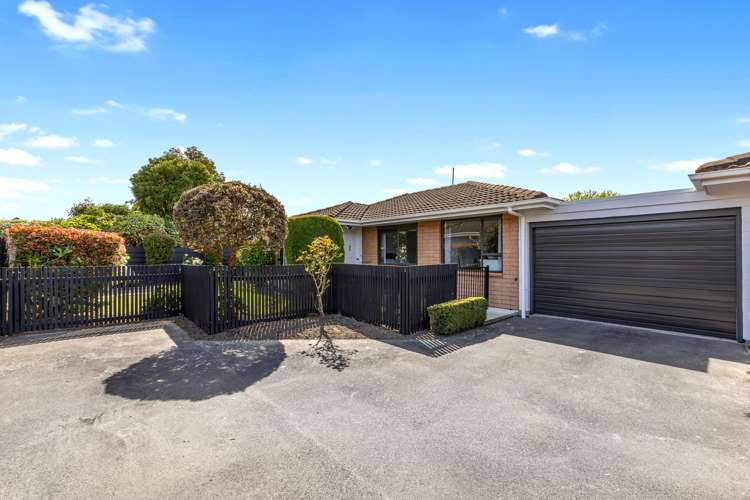 2/58 Ambleside Drive Burnside_15