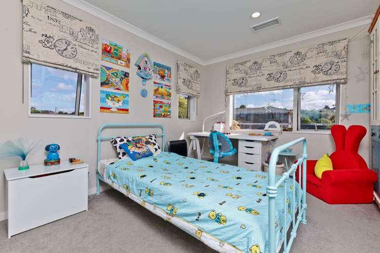 6 Tarahanga Street Northcote_24