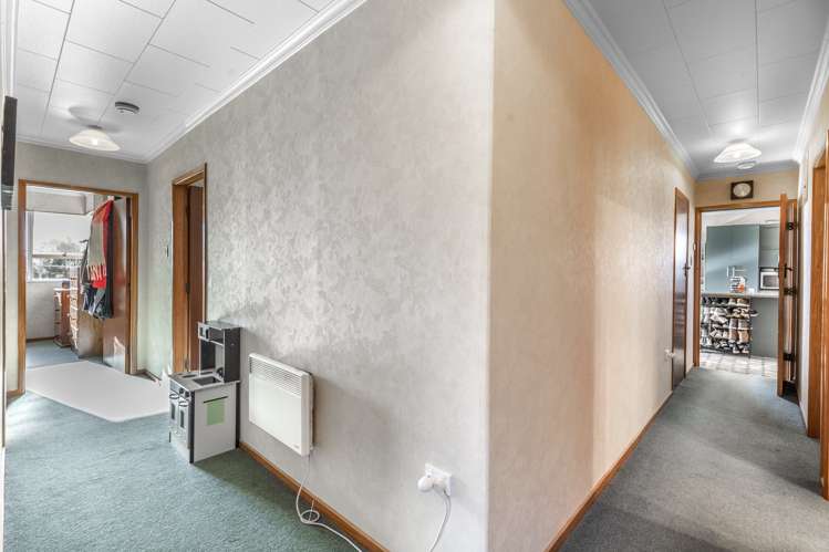 9 Collean Street Wallacetown_12