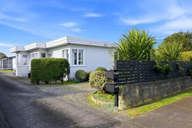 CONVENIENT, SUNNY AND SECURE….