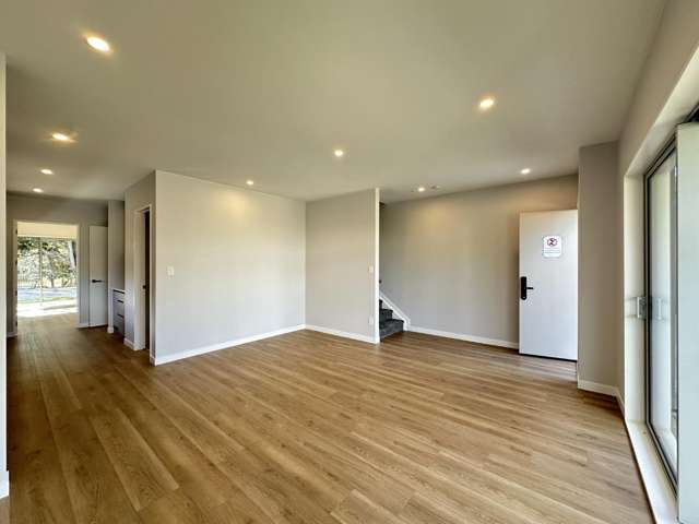 25 Yellow Pear Lane 1694_1
