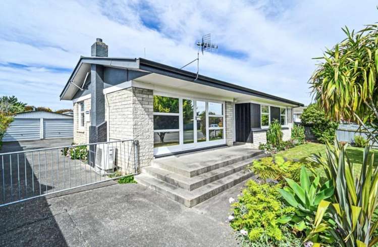 52 Folkestone Drive_0