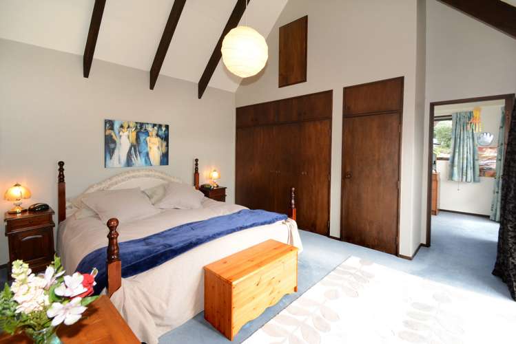 73 Easther Crescent Kew_7