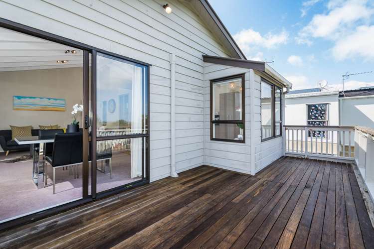 324b East Coast Road Sunnynook_17