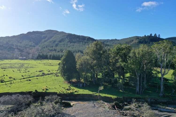 196 Griffiths Road Ruatoria_6