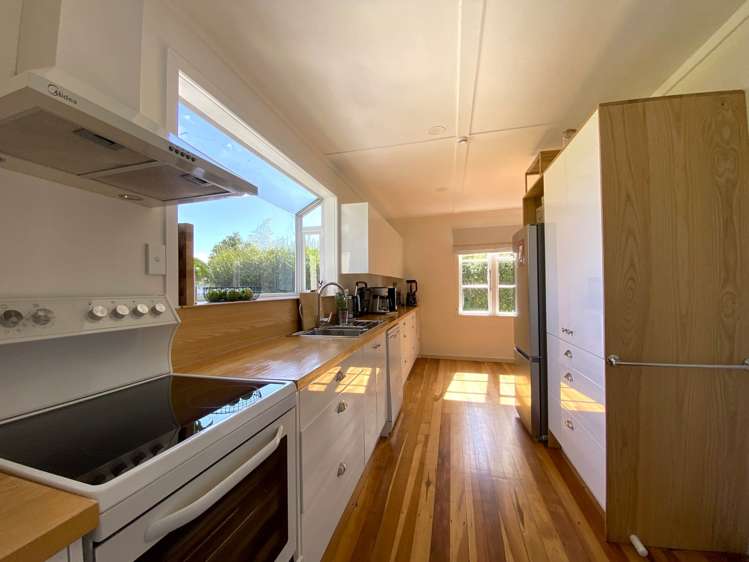 19 Fairfax Avenue Northcote_6